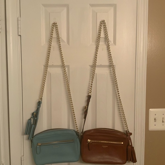 Two small cross body coach bags - Picture 3 of 5